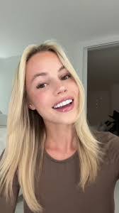 Katie Neale's Instagram, Twitter & Facebook