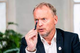 Byrådsleder raymond johansen vil orientere om koronasituasjonen og hvilke tiltak som vil gjelde i oslo fremover. Byradsleder Johansen Om Koronasituasjonen I Oslo Hold Dere Hjemme