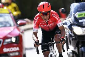 Nairo quintana (sq) ciclista su strada colombiano (it); Nairo Quintana Hit By A Car In Colombia Road Bike Action