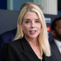 Lucy Flores's Instagram, Twitter & Facebook