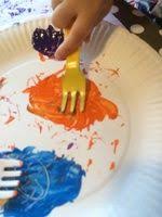 Carte Tulipes A La Fourchette Fete Des Meres 2016 Les Pious De Chatou Assistante Maternelle Chatou En 2020 Fete Des Meres Fete De La Carte