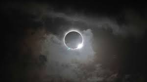 Surya grahan 2020/सूर्य ग्रहण : Solar Eclipse 2019 Surya Grahan Date Time Where To Watch All You Need To Know