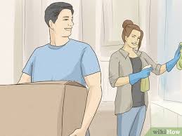 Gather a cancer woman's close friends for events rather than inviting, say, everyone from her office or casual acquaintances from school. How To Attract A Cancer Man With Pictures Wikihow