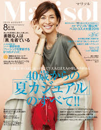 夏は清潔感が大事 好感度が上がるアラフォーの通勤コーデ ファッション 夏 ファッション ファッション誌