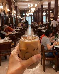 Café Histórico - Bar Notable (@grancafetortoni) • Instagram photos and  videos