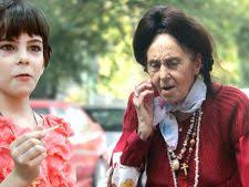 A absolvit institutul de artă teatrală și cinematografie în 1979. Adriana Trandafir