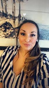 Mai Glover's Instagram, Twitter & Facebook