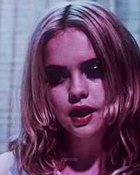 Layla Buffalo 66 Cassie