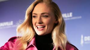 Voir plus d'idées sur le thème instagram, mannequins en bikini, jolies filles nues. Sophie Turner May Have Revealed Her Daughter S Real Birthday In The Most Subtle Way Glamour