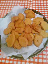 Le frittelle di zucca salate sono un'ottima preparazione per utilizzare in maniera creativa la polpa ricavata dalle zucche di halloween… e non solo! Ricetta Di Halloween Frittelle Salate Di Zucca Alla Calabrese La Rivista Di Babsy