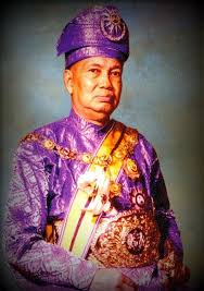 Presiden joko widodo menerima kunjungan kenegaraan raja malaysia yang dipertuan agong 16 al sultan abdullah. Spb Yang Dipertuan Agong Ii Almarhum Tuanku Hisamuddin Alam Shah Ibni Almarhum Sultan Alaiddin Sulaiman Shah Was The Second Yang Di Pe Selangor Malaysia Sultan