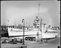 HMS Cairo (r) and HMS Calcutta (l ...