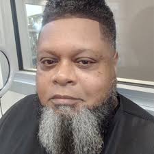 Tony Wiggins's Instagram, Twitter & Facebook