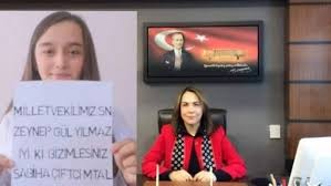 May 20, 2021 · 'masumlar apartmanı' dizisindeki performansıyla beğeni toplayan farah zeynep abdullah'a bu aralar hediye yağıyor. Zeynep Gul Yilmaz A Videolu Tesekkur