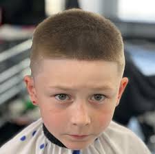 Low razor fade #dayton #daytonbarbers #ohio #ohiobarbers #barber  #barbershop #barberlife #wahl #wahlcordless #wahlcordlesssenior  #wahlcordlessdetailer