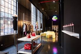 Maison Margiela Opens Transitory Concept Store In Soho Nyc The Impression Store Design Interior Concept Store Maison Margiela