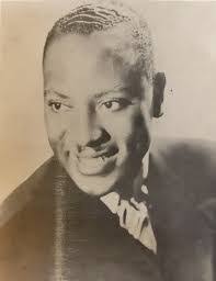 Alonzo Ross's Instagram, Twitter & Facebook