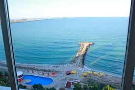 Complex steaua de mare este prima unitate de cazare din eforie nord care a introdus pachetele turistice de tip „all inclusive, destinate atat familiilor cu copii cat si celor care doresc sa petreaca o vacata la malul marii fara griji, avand totul asigurat. Sejur Hotel Complex Steaua De Mare Oferte Sejur Hotelul Hotel Complex Steaua De Mare