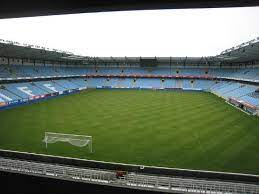 Som ungdom går man billigare på match om man väljer ståplats (alla matcher) eller sittplats på kortsidorna. Best Stadium In Sweden Review Of Stadion Malmo Sweden Tripadvisor
