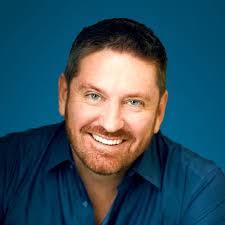 Andrew Jason's Instagram, Twitter & Facebook