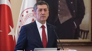 10 temmuz 2018'den beri türkiye cumhuriyeti millî eğitim bakanı olarak görev yapmaktadır. Q4h2rq0svllpsm