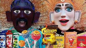 Lucu, Abang Ondel Ondel Makan Mie korea masih laper minta di beliin mie  ayam