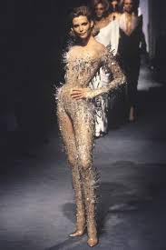 See more ideas about nadja auermann, supermodels, model. Nadja Auermann At Thierry Mugler S S 1998 Fashion Runway Fashion 90s Runway Fashion