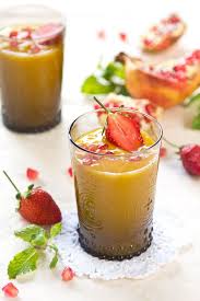 Tropical Smoothie Recipe Mango Pineapple Strawberry Blast 12 Tomatoes