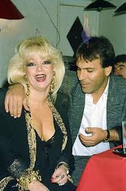 How long have you been living here? Crystal Gayle S New Haircut Updated July 2021