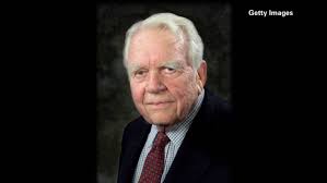 American journalist and '60 minutes' correspondent andy rooney in his cbs office, new york, new york, january 10, 1987. Andy Rooney Dies Weeks After Retiring Cnn Video