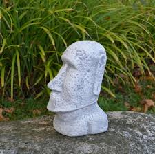If your looking to add something eye catching to your garden? Moai Stone Statue Of Easter Island Gartendekoparadies De