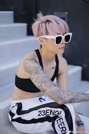 We provide easy how to style tips as well as letting you know which hairstyles will match your face shape, hair texture and hair density. Shallow Silence Hostess Amber Pink Hairhair Fx Rivieraprimeinvestment Com