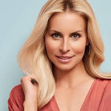 Amazon.com: Madison Reed ColorSolve Bond Building Conditioner, For Fragile  And Damaged Hair, Strengthen And Repair, Sulfate-Free, Protects Color From  ...