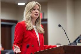 Courtroom Trial Closing