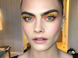 Today, we are focusing on pairing and wearing orange eyeshadow. 11 Ways To Wear Orange Eyeshadow