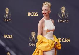2021 Emmys: Anya Taylor-Joy in Dior on the Red Carpet, Photos