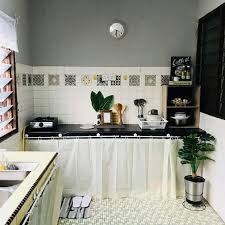 Kain langsir tutup dapur, custom. Tips Dekorasi Bajet Rumah Bujang