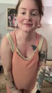 This is called a poppable front cross carry, and one of my favorites! I’m  using a size 6 @didymos_babywearing prima it is hands down my favorite  wrap, and I’ve had it for almost 8 years! #babywearing ...