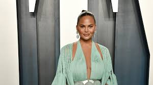 This Is Chrissy Teigen S Secret To Perfect Scrambled Eggs
