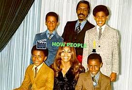 November 1939 als anna mae bullock in brownsville, tennessee, vereinigte staaten) ist eine sängerin und schauspielerin. Raymond Craig Turner Wiki Tina Turners Sohn Bio Alter Ehefrau Familie Vermogen Fakten