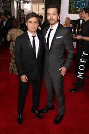 612 x 448 jpeg 42 кб. Diego Luna And Gael Garcia Bernal Together At 2017 Golden Globes