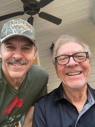 I got a chance to jam with Jerry Turnbow and Chuck Wade yesterday  afternoon…I never met them before, but I later found out they happen to be  members of the group Rockin'