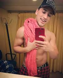 Como prometió este domingo, yao cabrera por fin respondió en video a las acusaciones de intento de a post shared by yao cabrera❤️ 5,8k? Yao Cabrera Fans Beranda Facebook