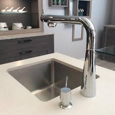 Cuando instales este fregadero puedes hacerlo en piedra. Fregaderos Para Cocinas Pequenas Kansei Cocinas Servicio Profesional De Diseno Y Decoracion De Cocinas