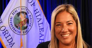 Hialeah renueva dos escaños y define segunda vuelta para otros dos