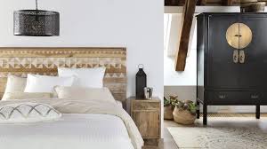 Comodino A 1 Anta E 1 Cassetto In Legno Massello Di Mango Scolpito Anja Maisons Du Monde Comodini Legno Riciclato Arredamento