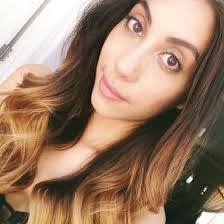 Vanessa Maya's Instagram, Twitter & Facebook