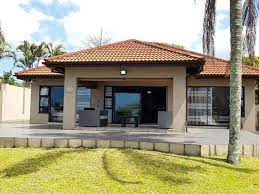 4 Bedroom House For Sale In Ballito Apple Property Property House 4 Bedroom House