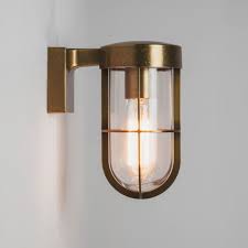 Vasco Da Gama A Modern Apartment With A Curved Wall Design Brass Wall Light Exterior Wall Light Wall Lights Antique Brass