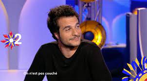 Pour le lancement de cette onzième saison sur france 2, gérard collomb passera pour la première fois sur le grill de laurent ruquier mais aussi et surtout de ses deux acolytes, vanessa burggraf et yann moix. Forum On N Est Pas Couche Les Invites Onpc Du 4 Juillet Sur France 2 La Derniere Actualite Tv Nouveautes Tele Com